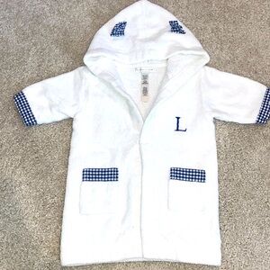 Pottery Barn Kida White Baby Bathrobe